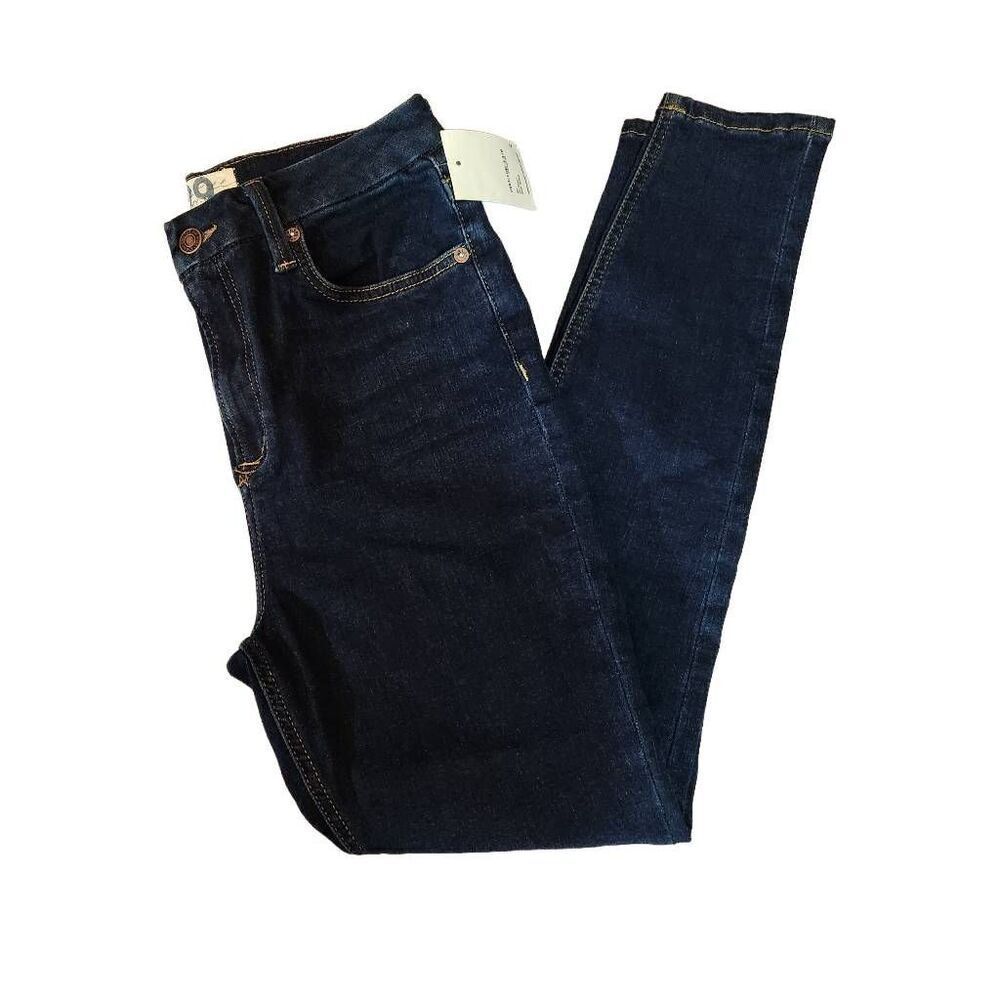 We The Free 29 Dark Denim Jeans Size 29R